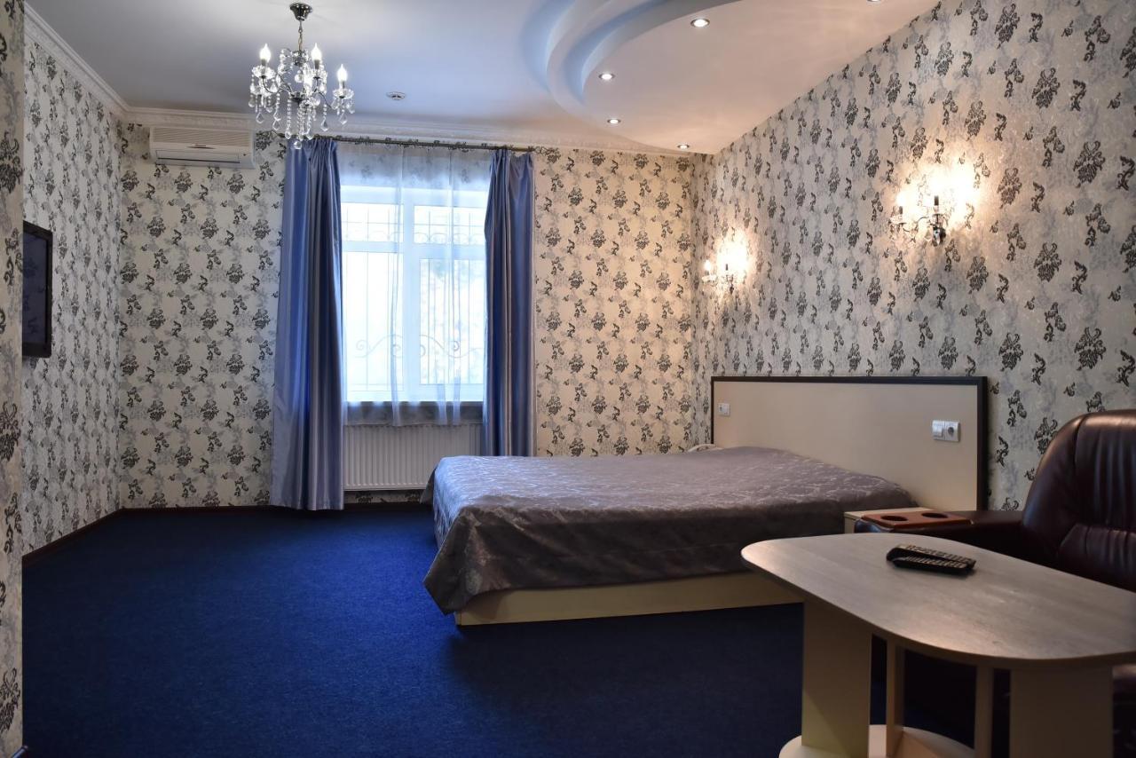 Hotel Т2 Kiev Exteriör bild
