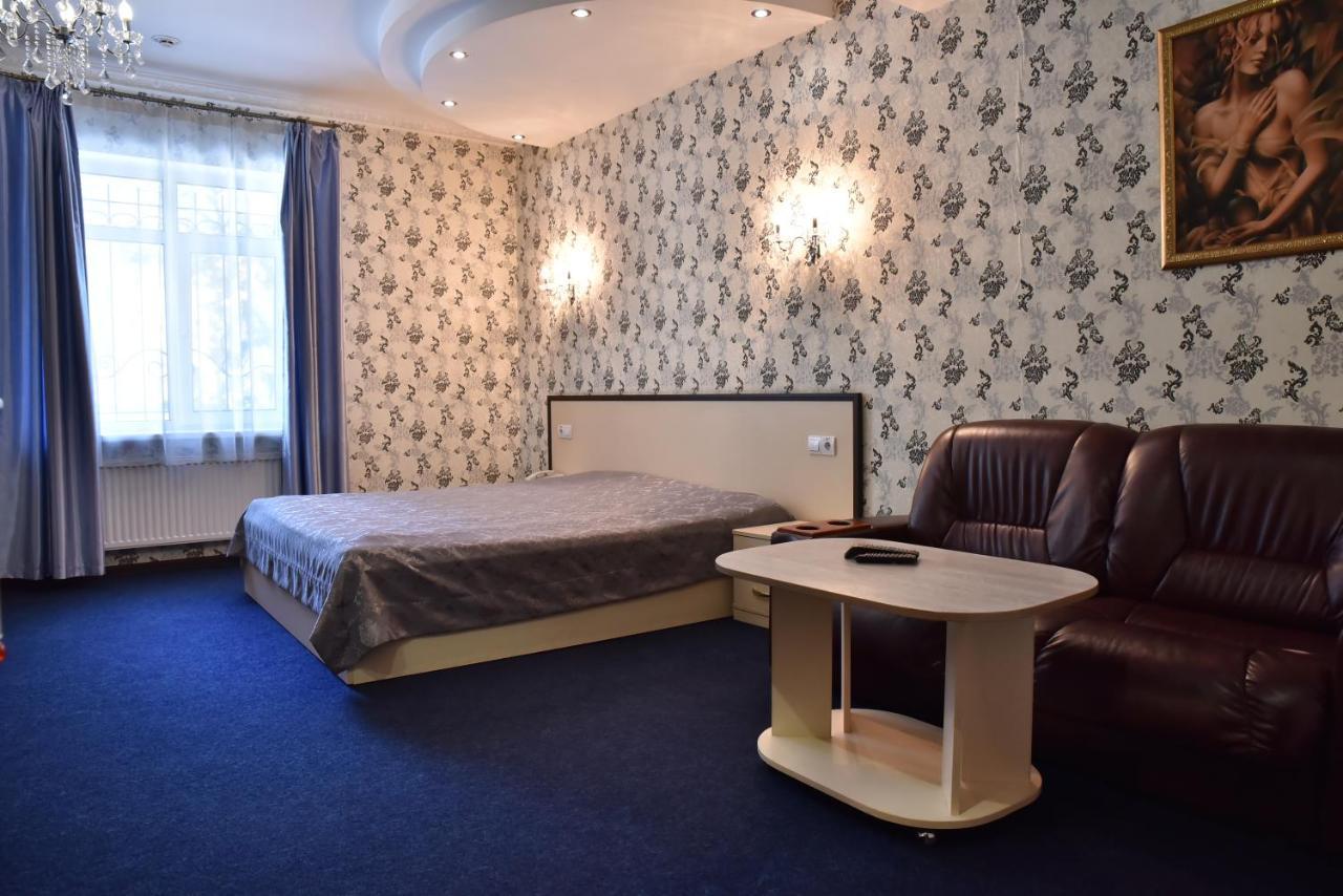 Hotel Т2 Kiev Exteriör bild