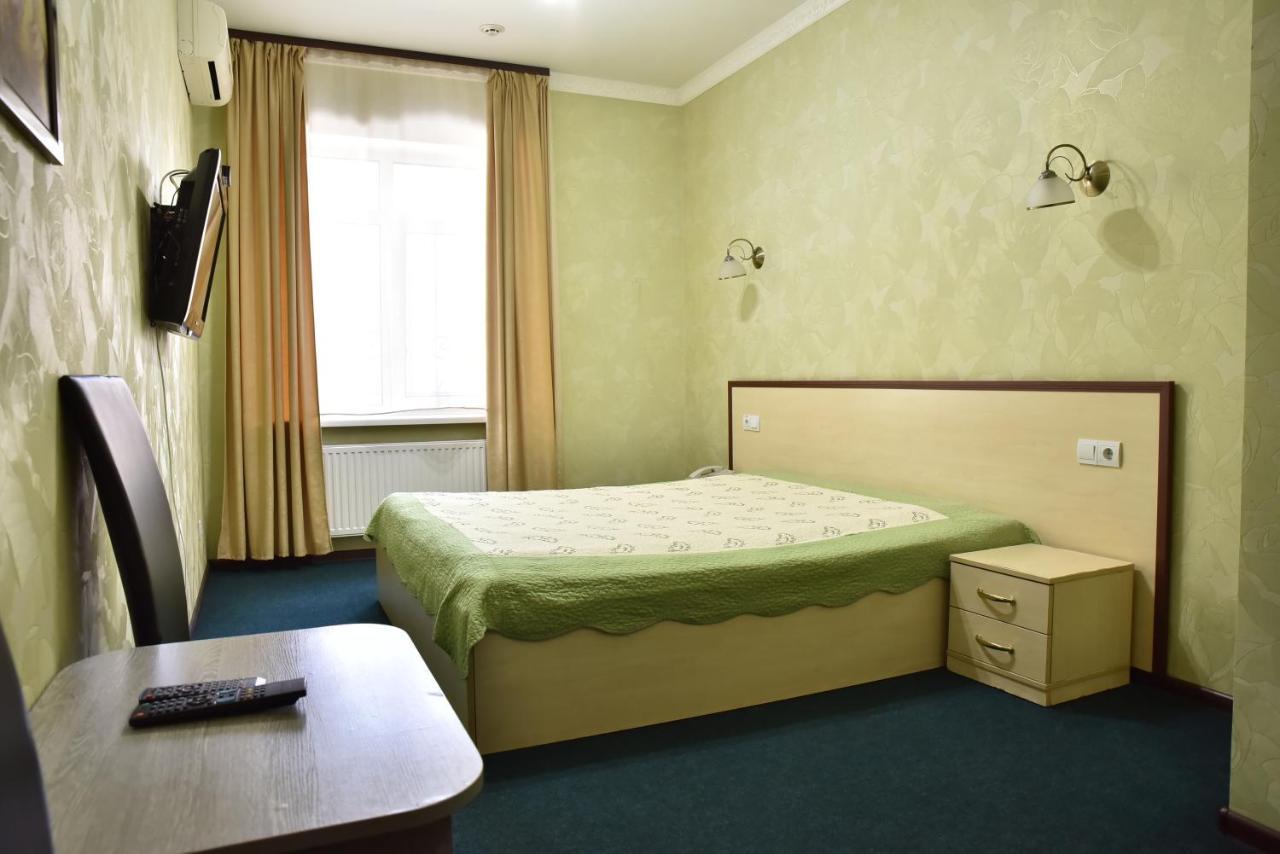 Hotel Т2 Kiev Exteriör bild