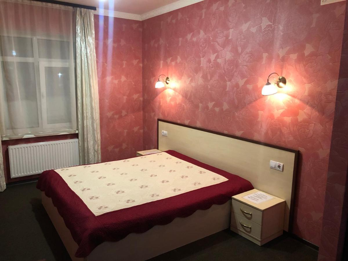 Hotel Т2 Kiev Exteriör bild