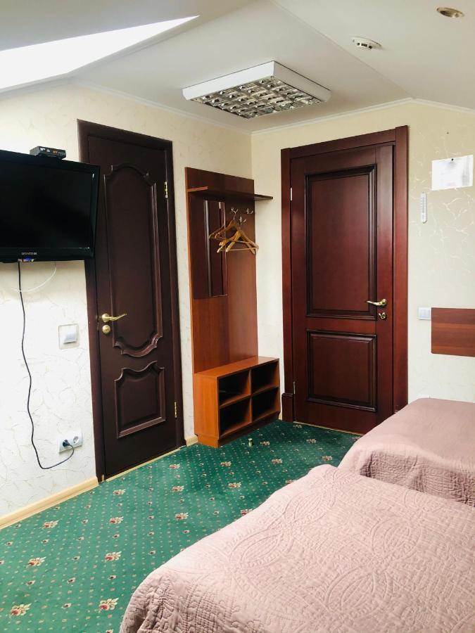 Hotel Т2 Kiev Exteriör bild